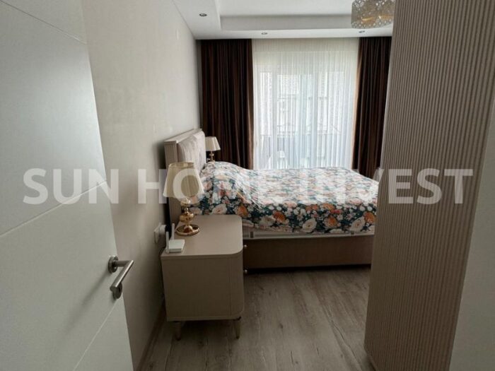 Antalya Konyaaltı Liman mahallesinde havuzlu 2+1 daire - Görsel 16