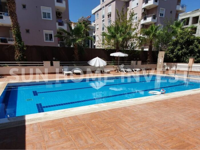 Antalya Konyaaltı Liman mahallesinde havuzlu 2+1 daire - Görsel 1