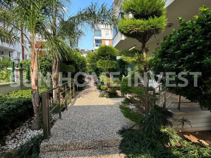 Antalya Konyaaltı Liman mahallesinde havuzlu satılık 2+1 daireler - Görsel 8